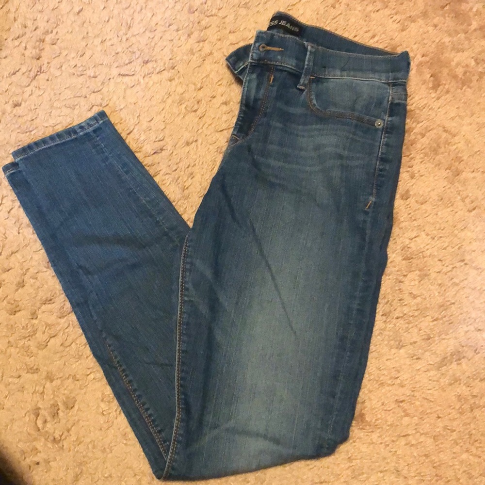 Like new Express skinny jeans 6R